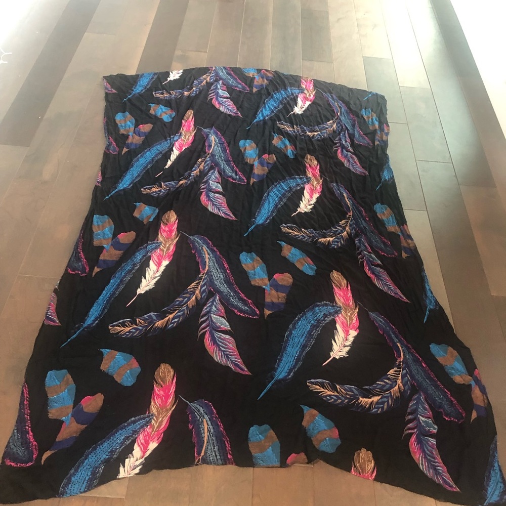 Huge Feather Scarf